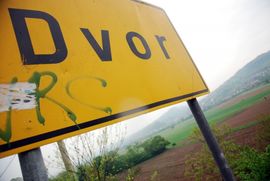 Istraga povodom zločina nad Srbima u Dvoru na Uni