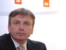 Prokić: Dačić vraća Srbiju u devesete godine