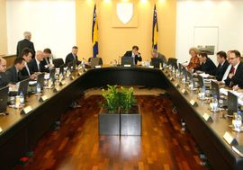 Ruke ZA dižu poslanici SBB-a umjesto SDA