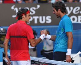 Federer u polufinalu čeka Nadala ili Berdiha