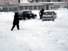  U Han Pijesku vanredno stanje zbog snijega (Foto)