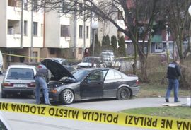 Bomba ispod BMW-a
