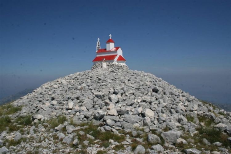 Poglavari dvije pravoslavne crkve u Crnoj Gori uputili božićne poruke