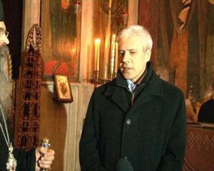 Tadić nepoželjan na Kosovu zbog političkih izjava