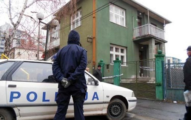 Sin osumnjičen za monstruozno ubistvo majke u Jagodini