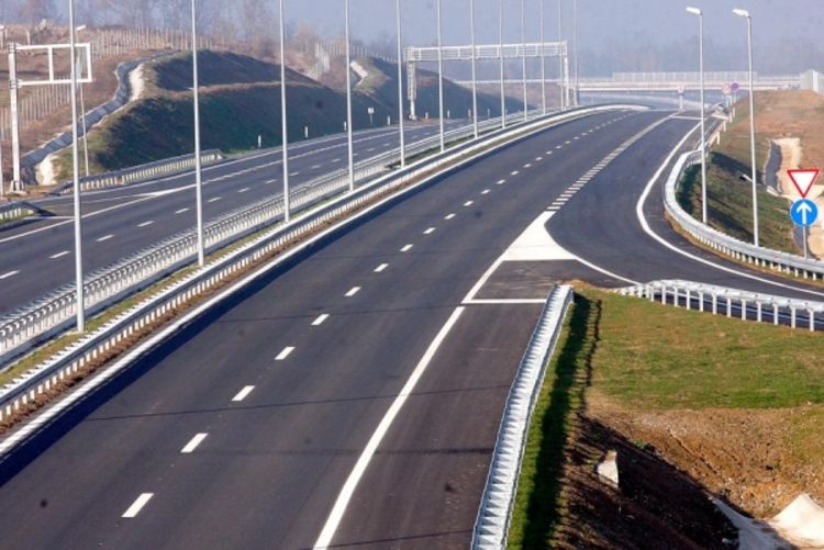 Do kraja mjeseca tender za dionicu autoputa Prnjavor - Doboj