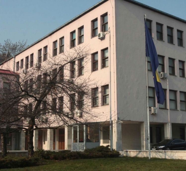 Državne službenike FBiH na štrajk natjerala plata od 1.430 KM
