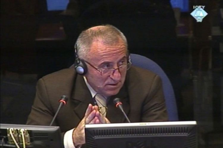 General Lazarević se žali na zdravlje