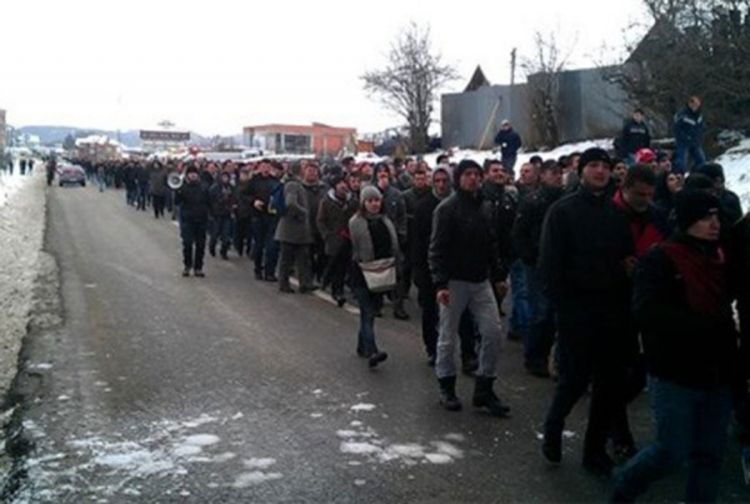 Voker među demonstrantima