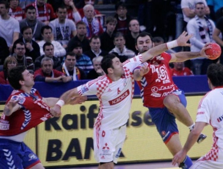 Savladana i Hrvatska: Rukometaši Srbije u finalu EP (Foto, Video)