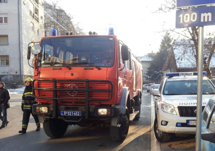 Talačka kriza u Beogradu: Bombaš pustio inspektore (FOTO)