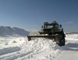 Veći broj sela i dalje odsječen od svijeta: Borba sa smetovima na -29 ...