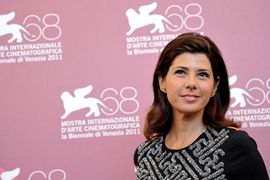 Marisa Tomej optužena za poplavu u zgradi