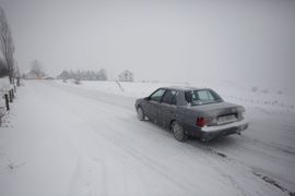 Svi angažovani na čišćenju puteva u RS