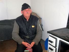 Pomoć za porodice izbjegle iz Hrvatske koje žive u kontejneru