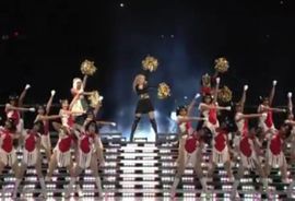 Madona zapalila gledaoce Super bola u Živanši kostimima (VIDEO)