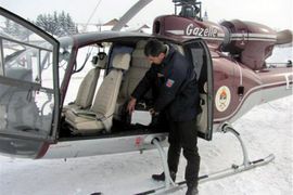 Helikopterom evakuisana trudnica iz zavejanog sela