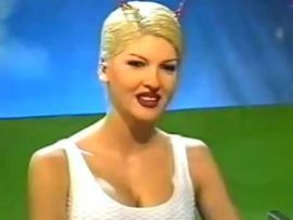 Ovo sigurno niste čuli: JK pjeva pjesmu Tome Zdravkovića (VIDEO)