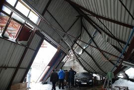 Srušio se krov nikšićke fabrike Mi-Rai