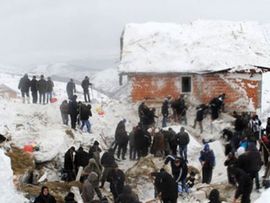 Deset žrtava lavine na Kosovu