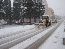 Trebinje: Snijeg zavijao gradske ulice