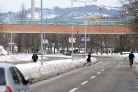 Banjaluka: Trećina učenika rizikuje život prelazeći saobraćajnicu ...