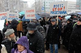 Sarajevo: Protest protiv ostavke Emira Suljagića
