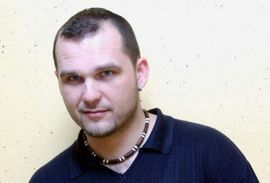 Igor Vukojević na čelu estradnjaka