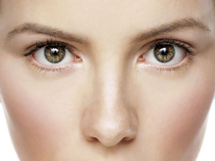 Uredne obrve kao facelift