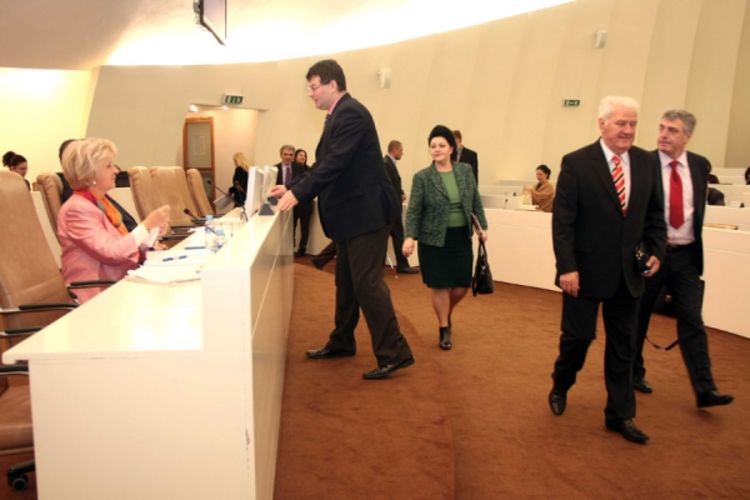 Odblokirana isplata spoljnog duga BiH