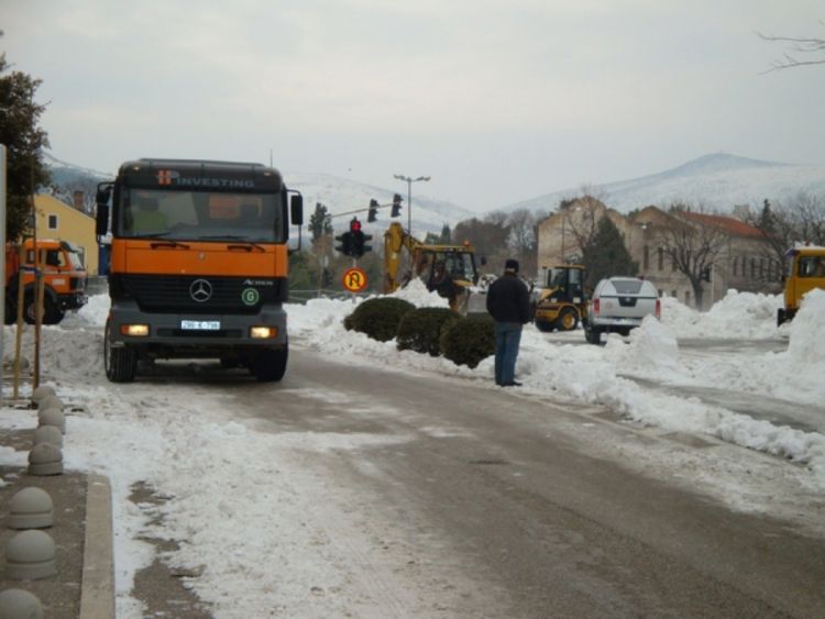 Mostar u kolapsu: Verbalni okršaji zbog namirnica