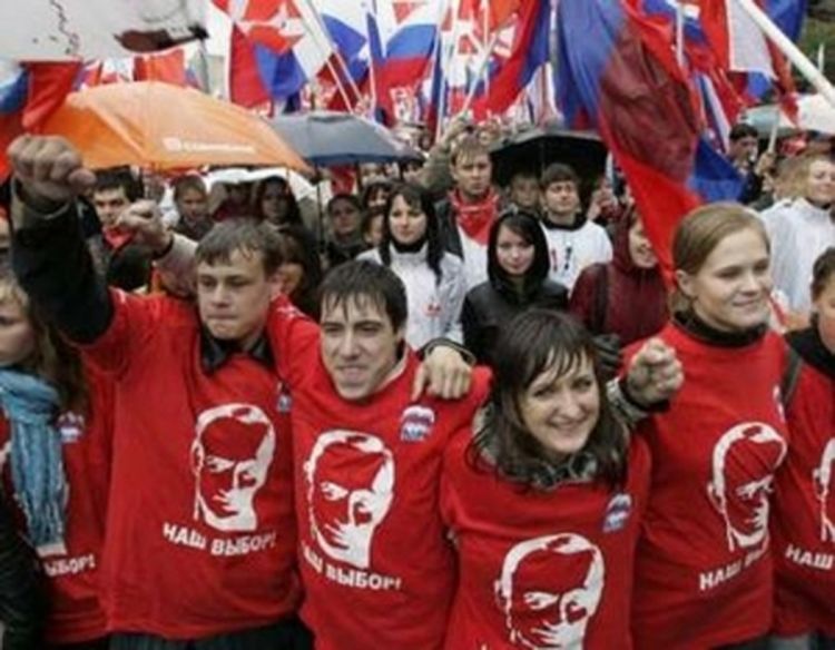Putinove pristalice se spremaju za veliki miting