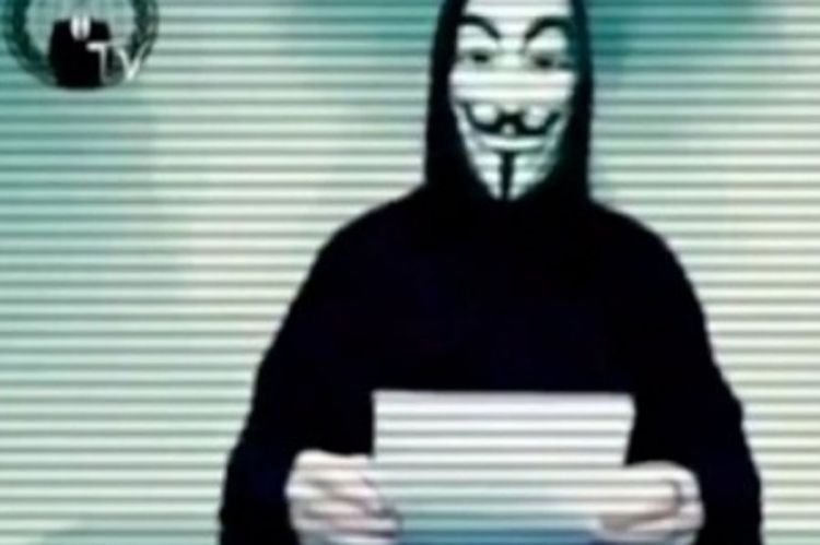 Anonymousi srušili sajt Ive Josipovića i najavili nove napade