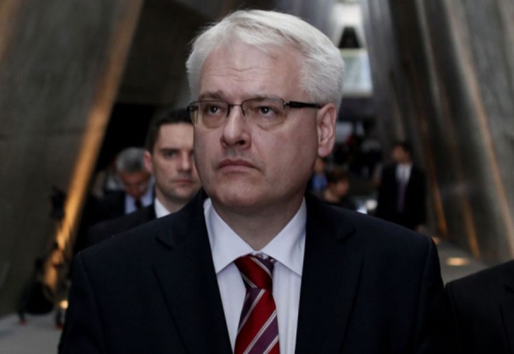 Josipović u Izraelu: Oprostite nam holokaust