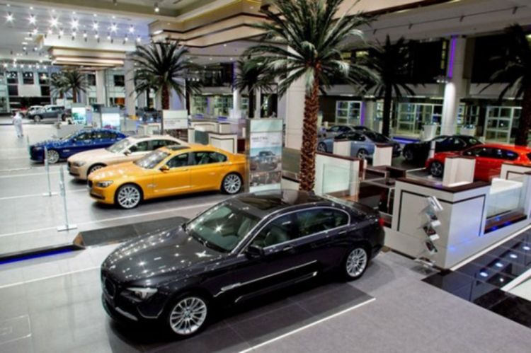 Otvoren najveći BMW salon na svijetu