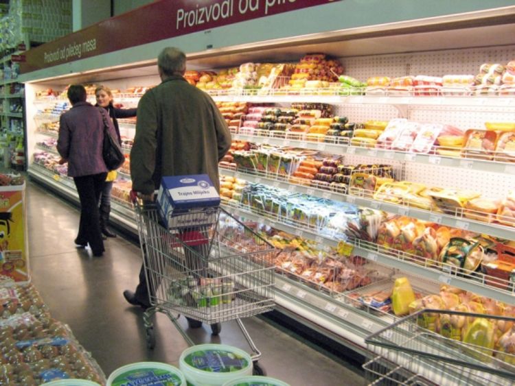 Meso, mlijeko i povrće na proljeće 50 odsto skuplji