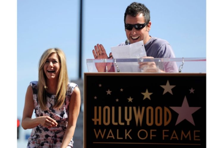 Dženifer Aniston dobila zvijezdu na Stazi slavnih