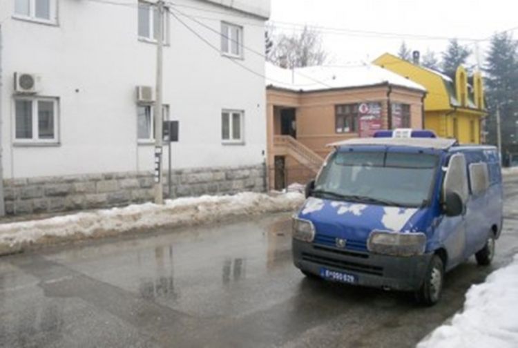 Uzorni policajac premješten jer je napisao kaznu za "maricu"