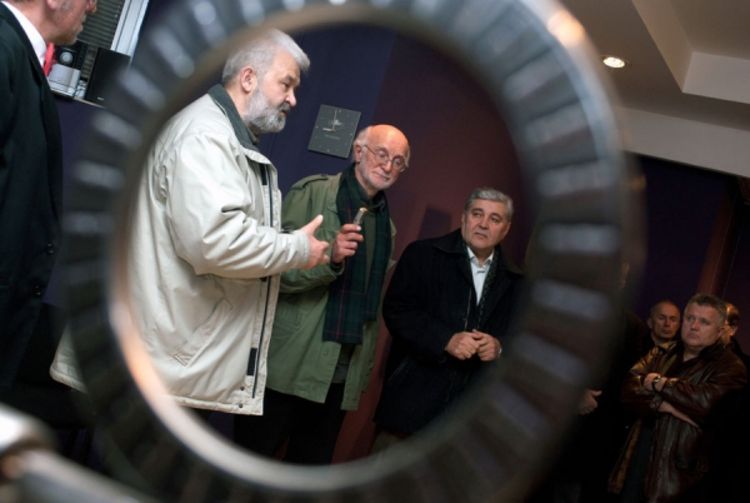 Otvorena izložba skulptura od metala