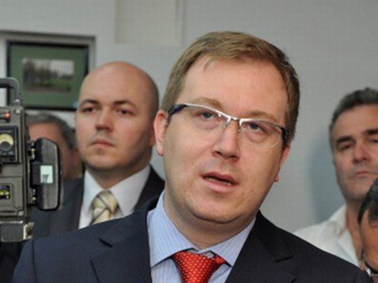Lipovača zasad ostaje premijer