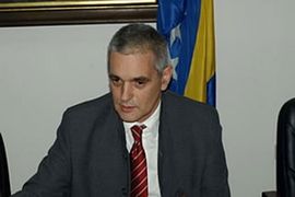 Pudarić ipak položio cvijeće na spomen-obilježje Kovači
