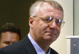 Šešelj vraćen u pritvorsku jedinicu