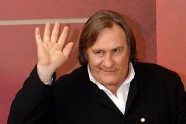 Depardje urinirao, Kembelova se tukla