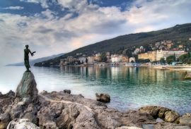 Opatija pred bankrotom