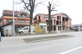 Ubio se Milutin Žujić, vlasnik pumpi "Parma trend"
