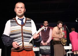 Premijerno izvedena predstava "Lijepi, veliki, jaki" u NP RS u Banjaluci