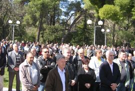 Novi protest boraca u Trebinju: Traže zagarantovane penzije (FOTO)