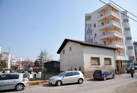 Decenijska borba za kuću i zemljište