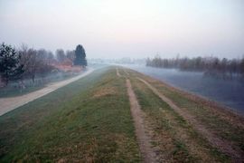 Gradiška: Gori deponija, otrovni dim nad naseljima (FOTO)