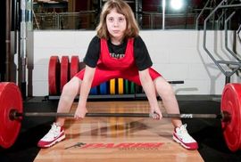 Djevojčica podigla skoro 100 kg